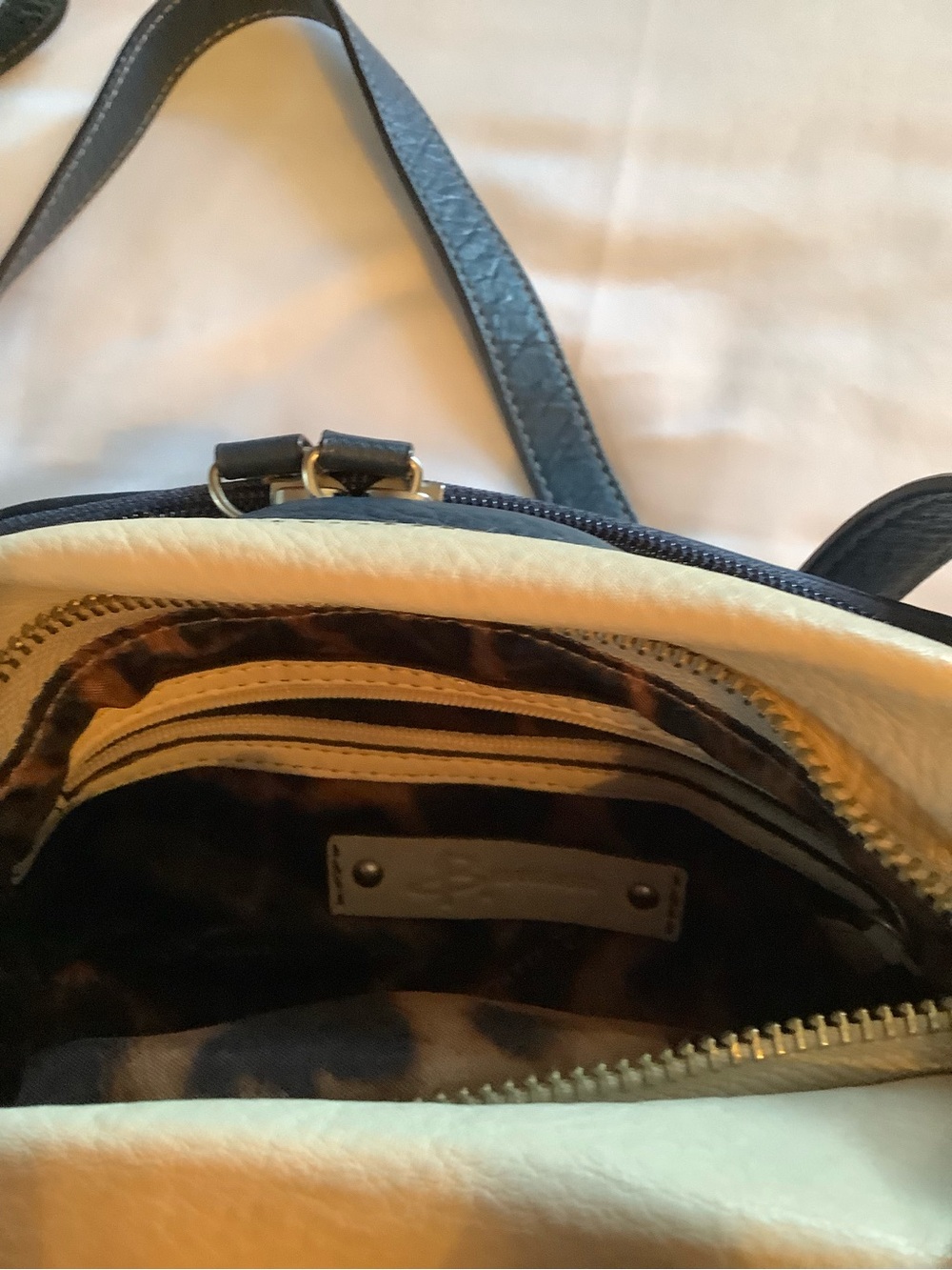 b. makowsky Blue and Cream Leather Shoulder Bag with Decorative Chain Buckle - Picture 6 of 10